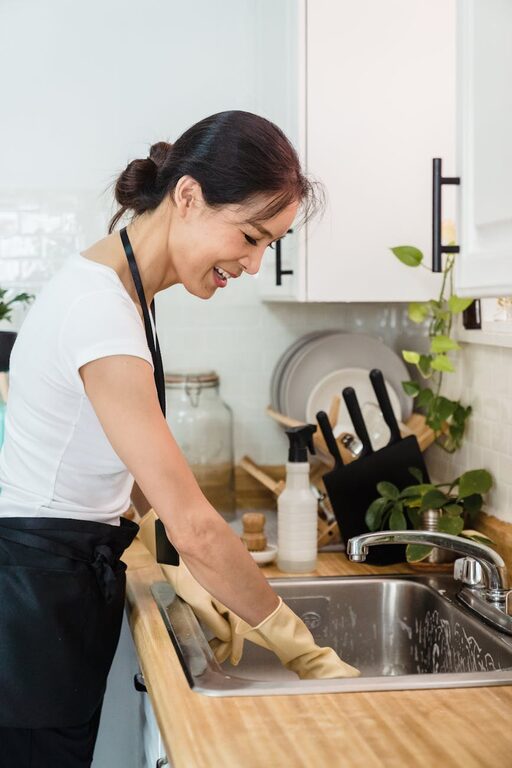 7 Simple Ways to Make Household Chores More Manageable