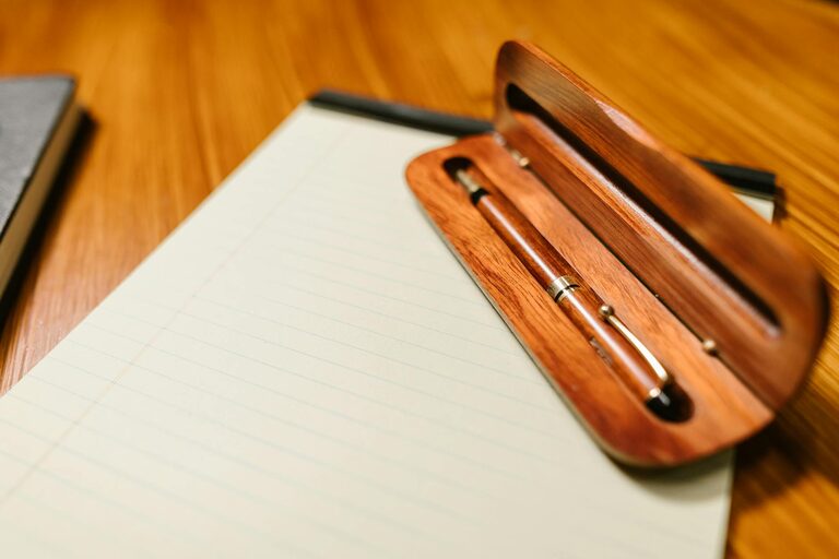 Beginner Guide to Bullet Journaling: Organize Your Life Creatively